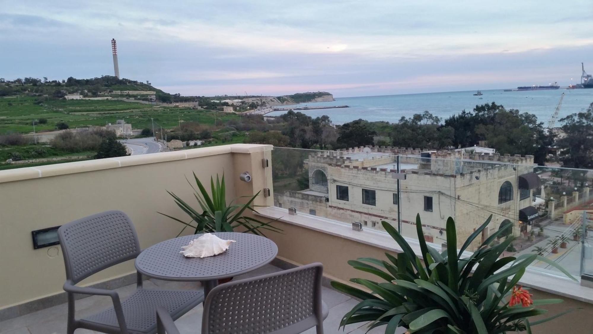 Seagull Penthouse Marsaxlokk Apartment ภายนอก รูปภาพ